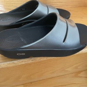 Slides size 8 ladies